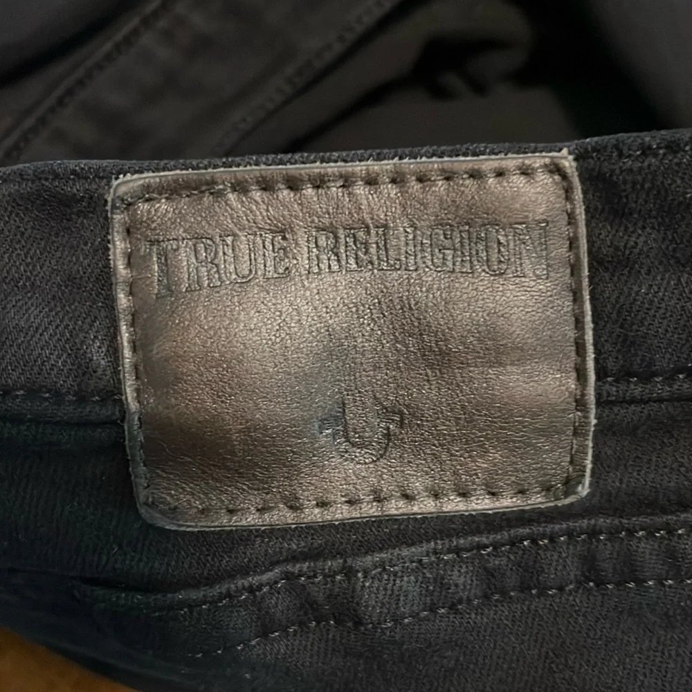 True Religion Halle mid rise super skinny, size 32